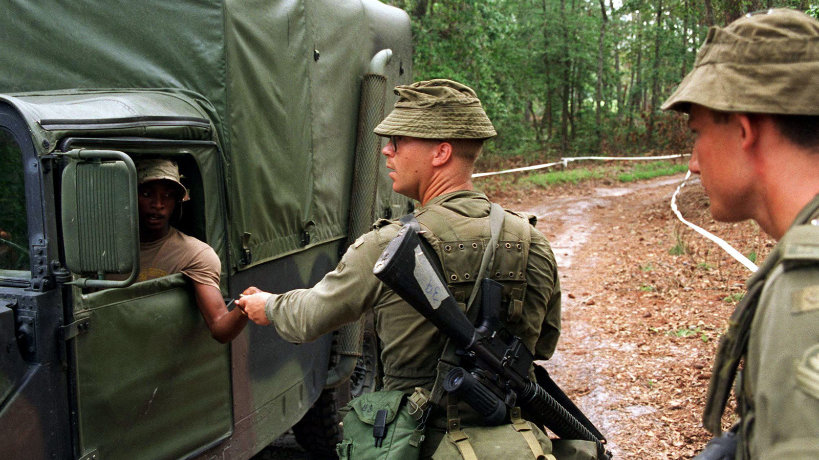 Ο στρατός του Καναδά μελετά σενάριο εισβολής από τις ΗΠΑ