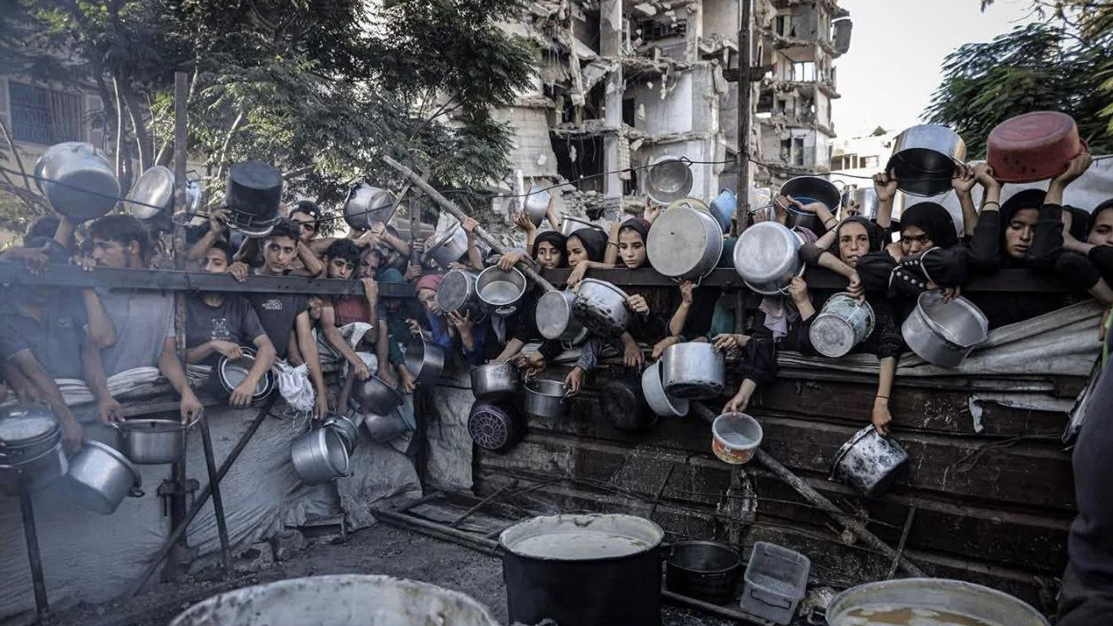 «ΡΙΒΙΕΡΑ» ΘΑΝΑΤΟΥ ΚΑΙ ΕΚΤΟΠΙΣΜΟΥ Η ΓΑΖΑ: Στο προσκήνιο τα άθλια αμερικανο-ισραηλινά σχέδια εκτοπισμού των παλαιστινίων