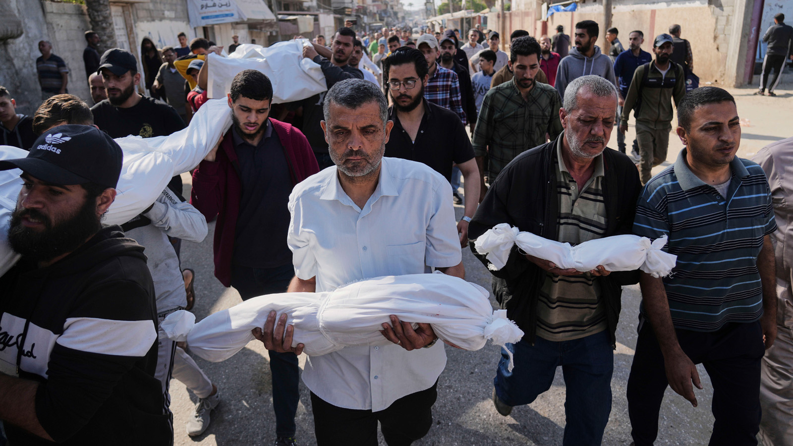 ΚΑΤΕΧΟΜΕΝΗ ΠΑΛΑΙΣΤΙΝΗ: Δύο χρόνια ανείπωτης σφαγής, ισοπέδωσης και εκτοπισμού από το Ισραήλ στη Γάζα