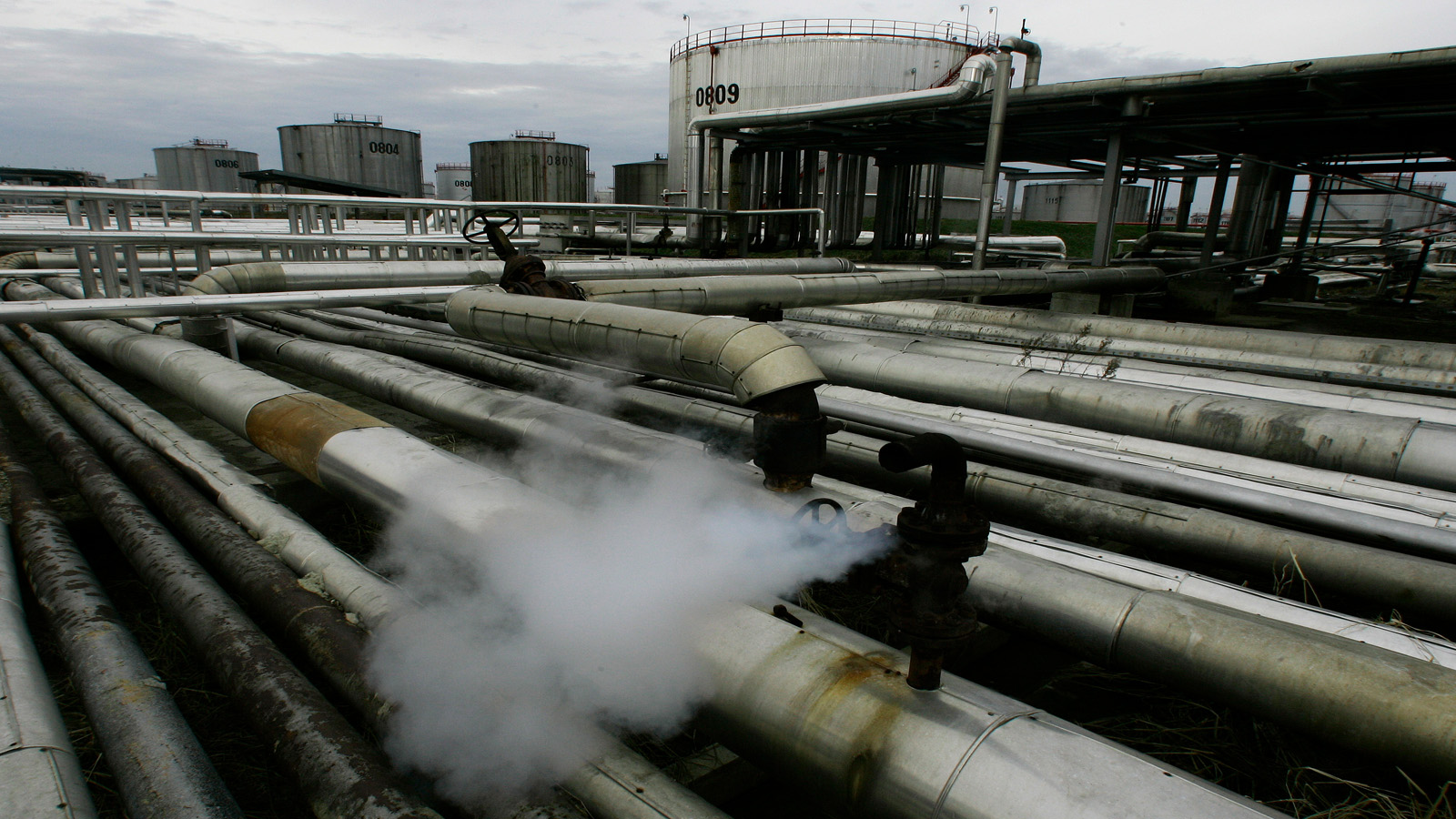 ΙΜΠΕΡΙΑΛΙΣΤΙΚΗ ΣΥΓΚΡΟΥΣΗ ΣΤΗΝ ΟΥΚΡΑΝΙΑ: Μειώνονται η διύλιση ρωσικού πετρελαίου και οι εξαγωγές, λόγω ουκρανικών επιθέσεων