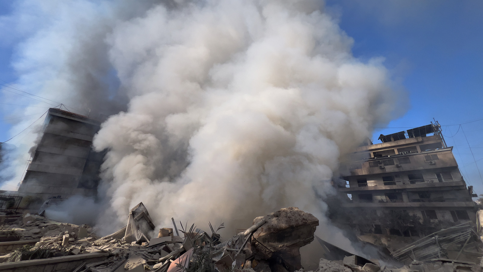 Τα ιμπεριαλιστικά προσχήματα καταρρέουν ενώ καθημερινά γενικεύεται το σφαγείο - Οι λαοί μπορούν να δώσουν την διέξοδο