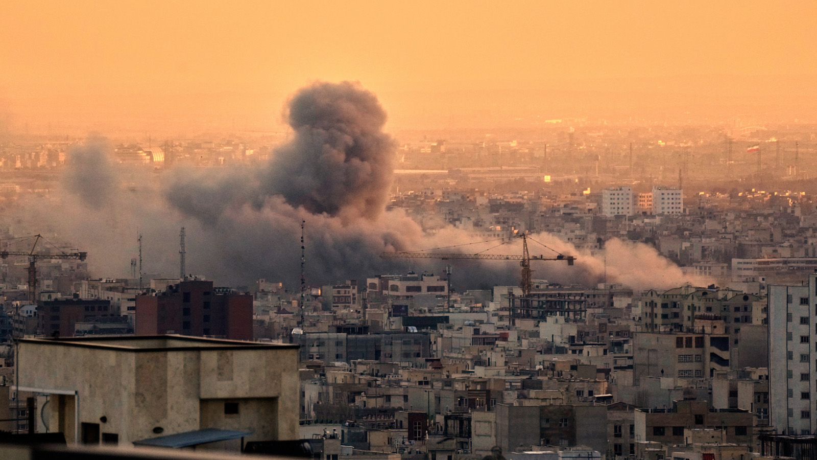 ΗΠΑ-ΝΑΤΟ-ΕΕ διευρύνουν το σφαγείο - Χτύπημα ιρανικού πλοίου ανοικτά της Σρι Λάνκα και αναφορές για ετοιμασίες από τη CIA για «λαϊκή εξέγερση» στο Ιράν